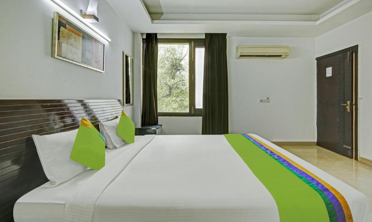 Dreamz Hospitality Gurgaon Hotel ภายนอก รูปภาพ