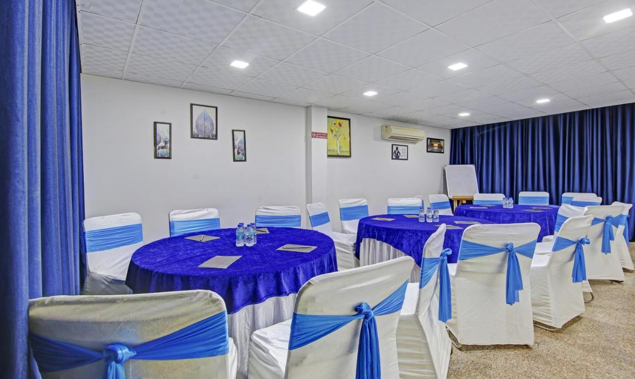 Dreamz Hospitality Gurgaon Hotel ภายนอก รูปภาพ