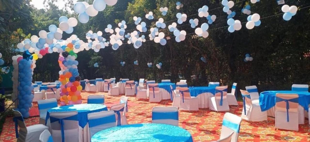 Dreamz Hospitality Gurgaon Hotel ภายนอก รูปภาพ